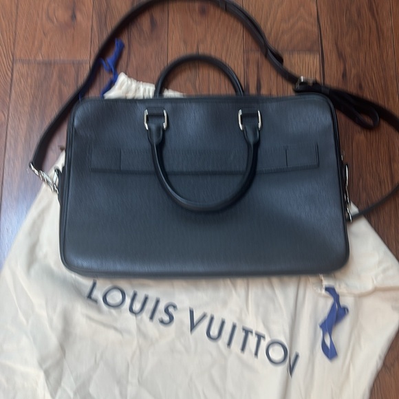 AUTHENTIC LOUIS VUITTON BRIEFCASE - Picture 1 of 11